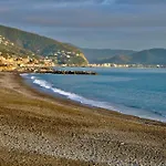 Lejlighed La Marina