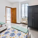 Lejlighed La Marina *