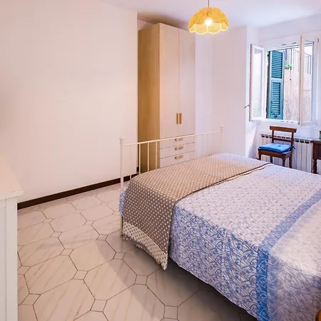 La Marina Apartman Lavagna