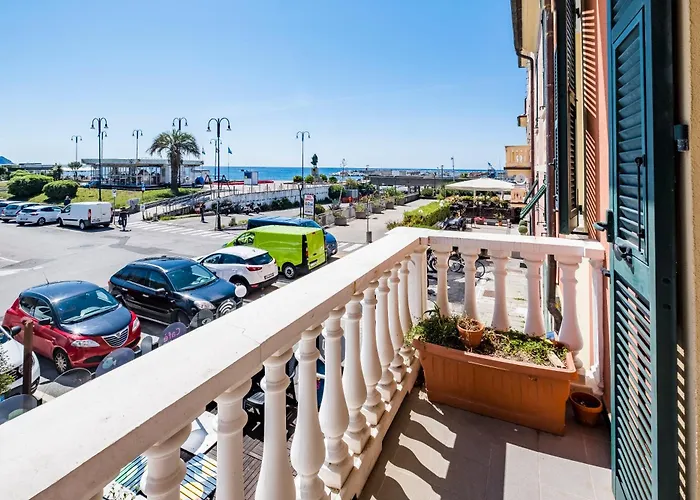 La Marina * Lavagna