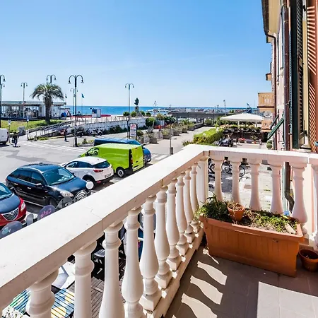La Marina * Lavagna