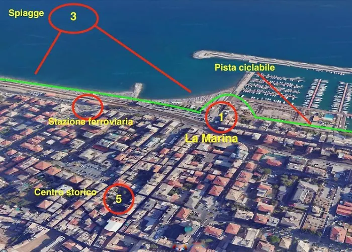 La Marina Апартаменты