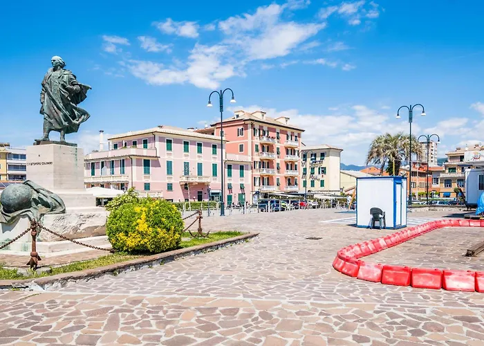 Апартаменты La Marina *